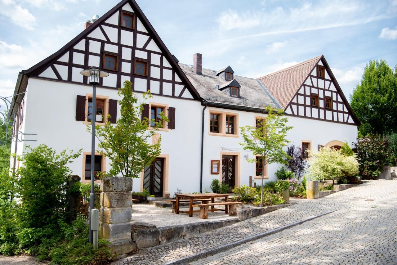 Gutshof Mengersdorf 호텔 미스텔가우 외부 사진